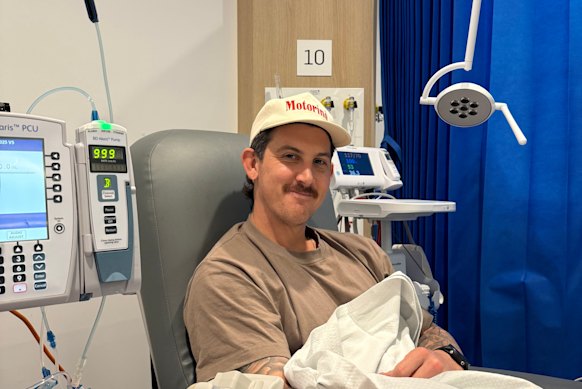 Maddinson prepares to begin chemotherapy.