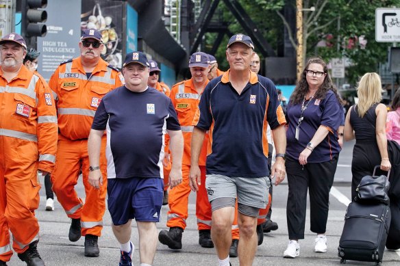 Olifiers alongside SES chief operations officer Tim Wiebusch (left) on the final leg of his journey.