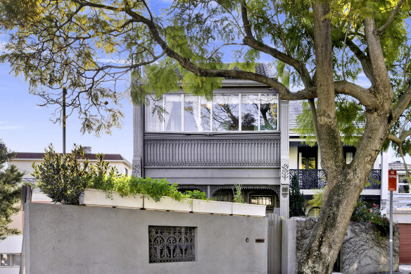 The Randwick terrace Atthursleigh was sold by the late Betty Lane Holland’s parents in 1925.