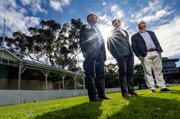 Kevin Curran, Jim Peters and Tony Corrigan remember the late Neale Daniher. Peters and Corrigan were teammates of Daniher at Newman College. Curran was his coach.