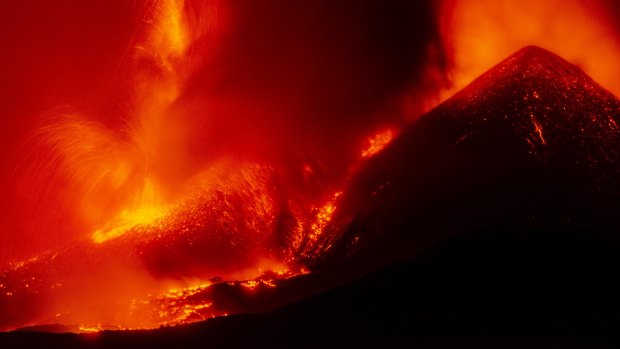Sicilian airport reopens after Europe’s largest volcano erupted