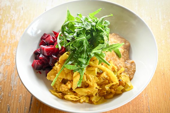 The Ethiopian Experience variety plate is inspired by Ethiopia’s beyaynetu mixed platters.