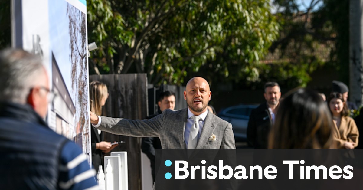 Melbourne auctions: Fairfield home sells for $2.6 million after winning bidder backs out of deal - Vimarsana News