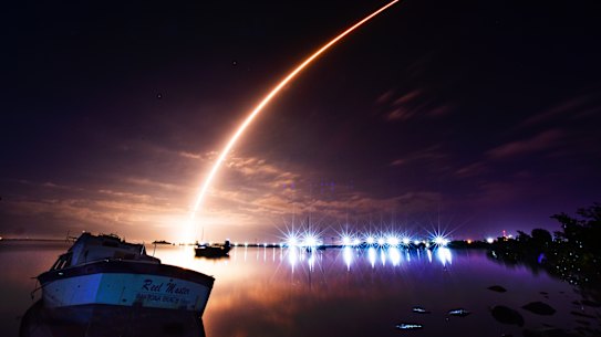 A SpaceX Falcon 9 rocket launches from Pad 39-A at Kennedy Space Centre carrying a batch of Starlink internet satellites. 