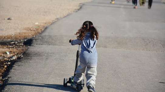 Dozens of Australians, who are relatives of former Islamic State fighters, are stranded at al-Roj refugee camp in northern Syria.