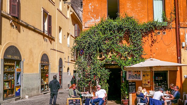 Eat streets: a restaurant in the Trastevere district.