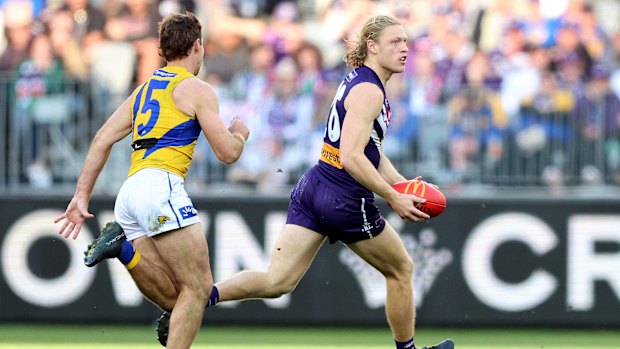 Hayden Young of the Dockers in action during the round 20 AFL match between Fremantle Dockers and West Coast Eagles