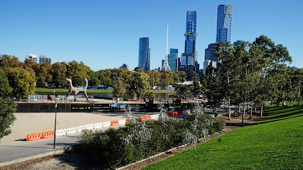 Birrarung Marr opened in 2002 and was the last Yarra-side park to open in Melbourne before the opening of Seafarers Park.