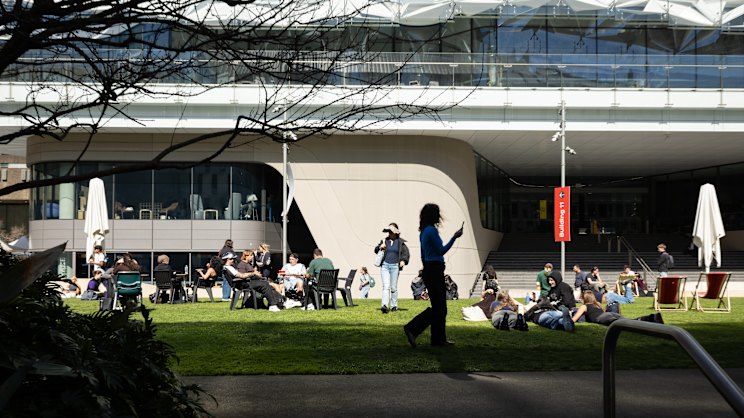 smh.com.au - Michael McGowan - Warning to universities: Build more houses to keep international students