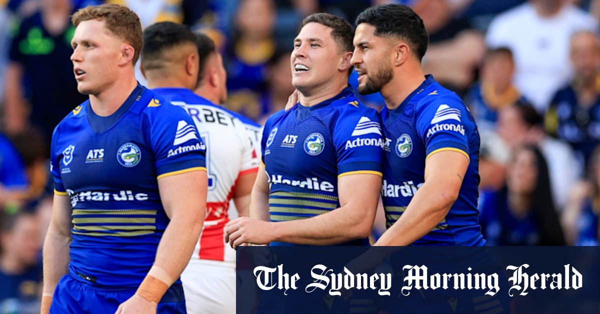 Newcastle Knights take wooden spoon after Parramatta Eels thrashing