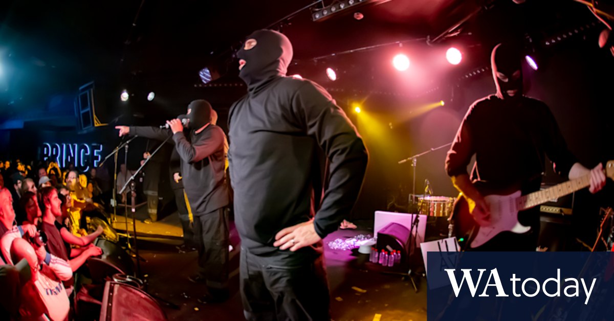 Melbourne Review Wrap: TISM; 'A Christmas Carol'; 'The American' by the ACO - Vimarsana News