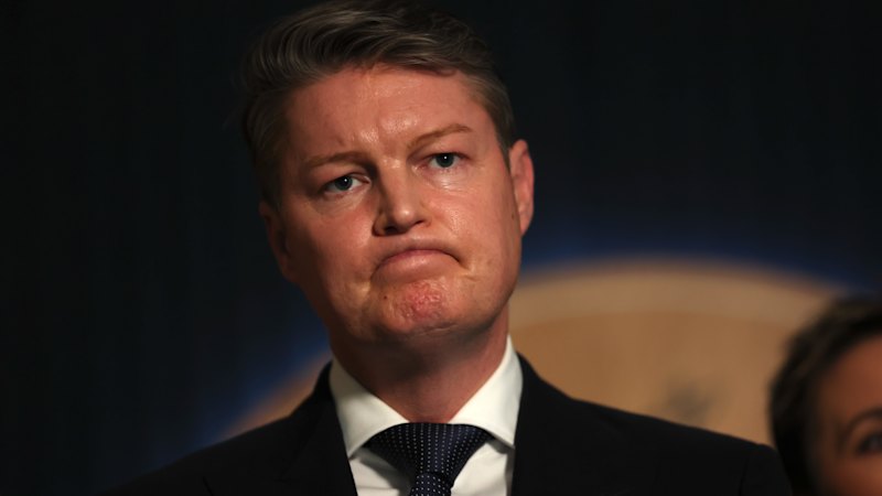 Victorian premier moves to scrap secret $8 billion public transport fare levy