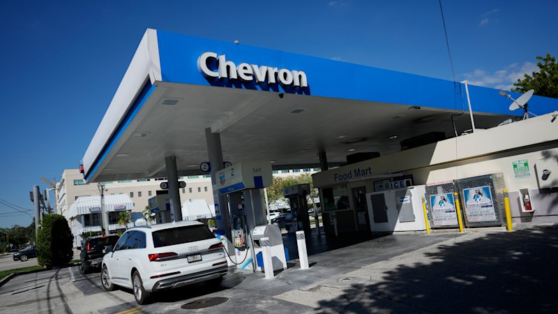 The big obstacles to Trump’s plan for a Venezuelan oil windfall