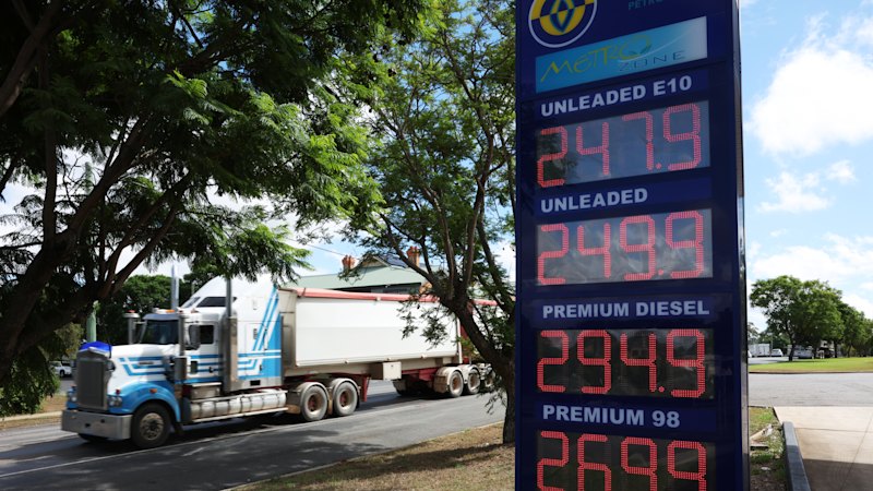 Government issues ‘emergency’ order for truckers over fuel crisis
