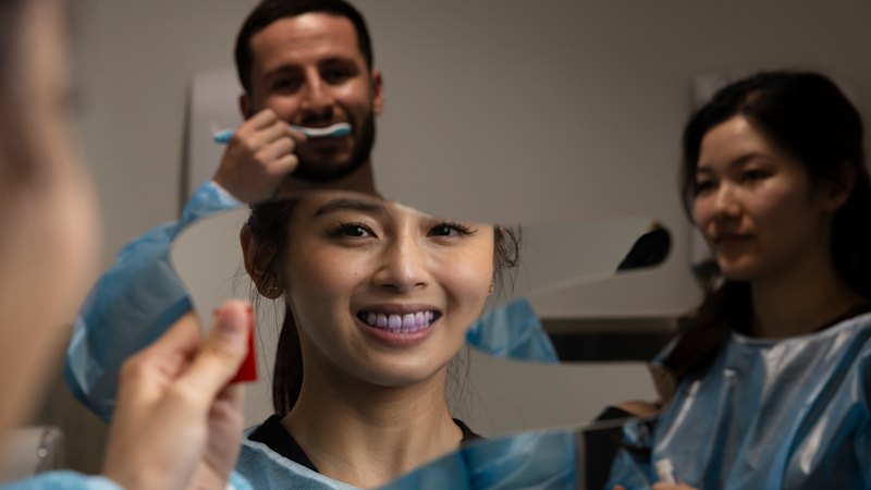 Think you brush your teeth well? Chances are, you’re doing it wrong