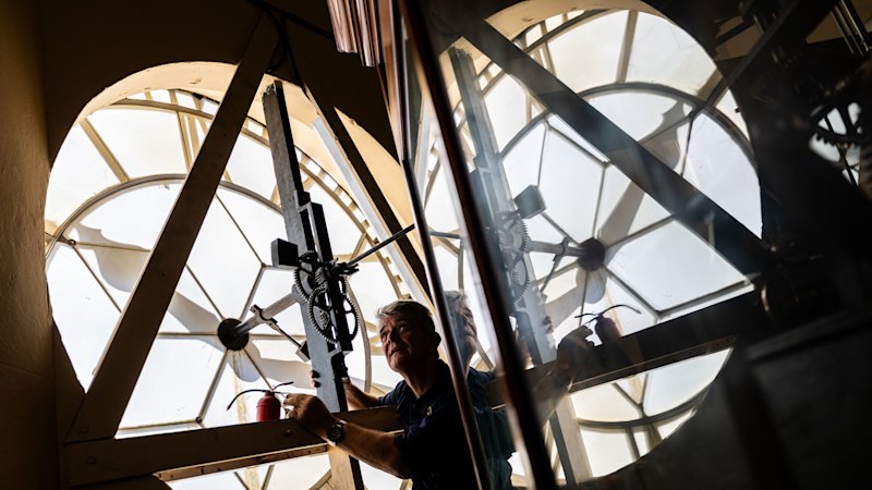 Inside the Sydney clocktower where time will turn backwards