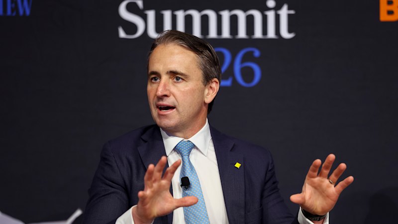CBA chief Matt Comyn sells $8.4m in shares amid reported separation proceedings