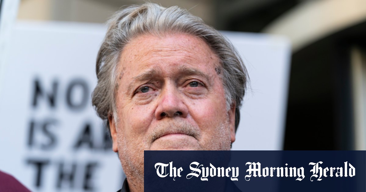 Trump ally Steve Bannon to face new criminal charges over border wall