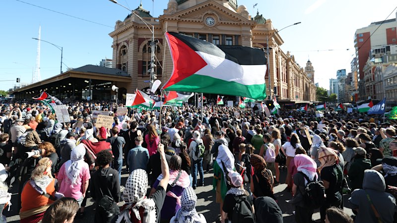 Herzog visit live: Israeli president faces protests in final leg of controversial trip