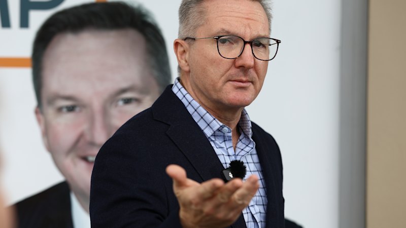 Country a ‘long way’ from rationing petrol, says Chris Bowen