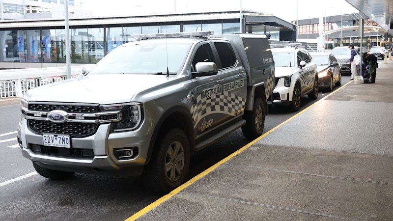 Australia news LIVE: Two ‘ISIS brides’ and seven children have landed in Melbourne; 10 expected in Sydney soon