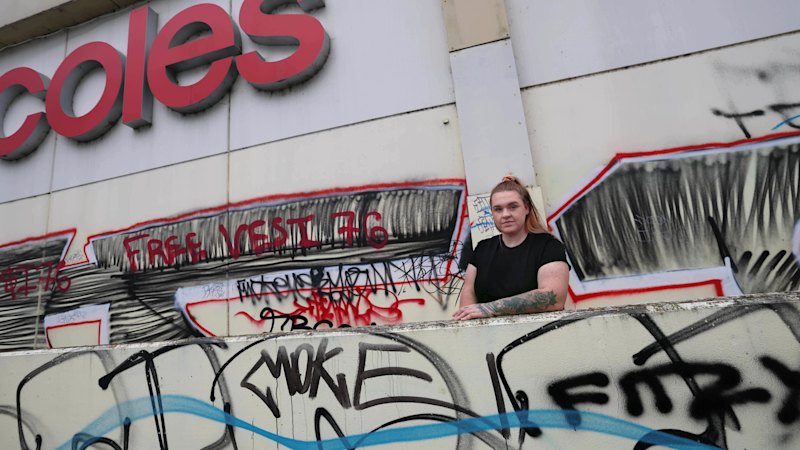 Empty heritage house stalls redevelopment of ‘eyesore’ shopping centre