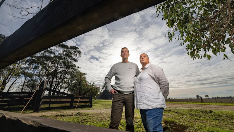 Rogue real estate agents accused of deceiving landowners in scheme to sell to mates