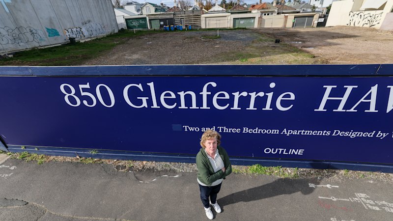 Political heavyweights join campaign against proposed 16-storey Hawthorn tower