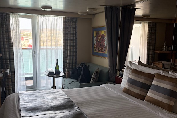 Holland America Line Oosterdam cruise