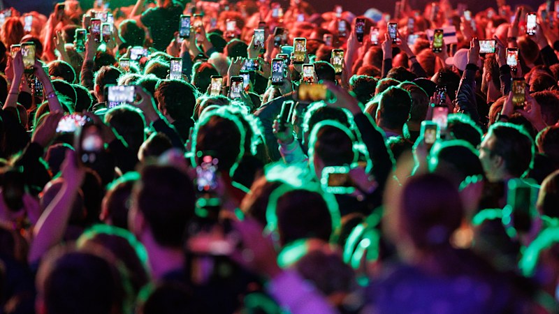 Why can't people at live shows behave any more?