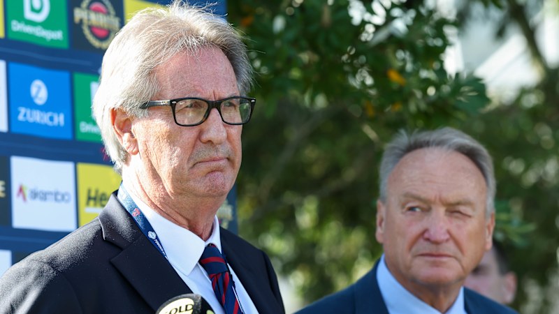 Melbourne Demons lawyer up for battle with ex-sponsor