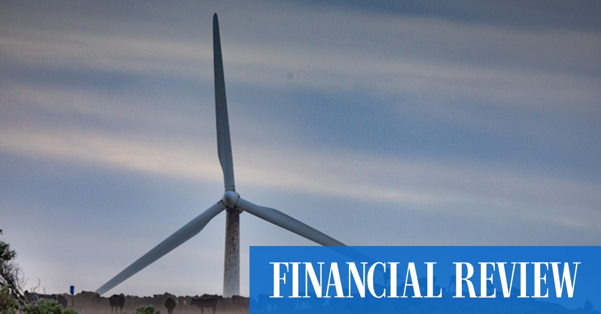 Power prices ‘to fall 10pc’ – but customer pain to stay