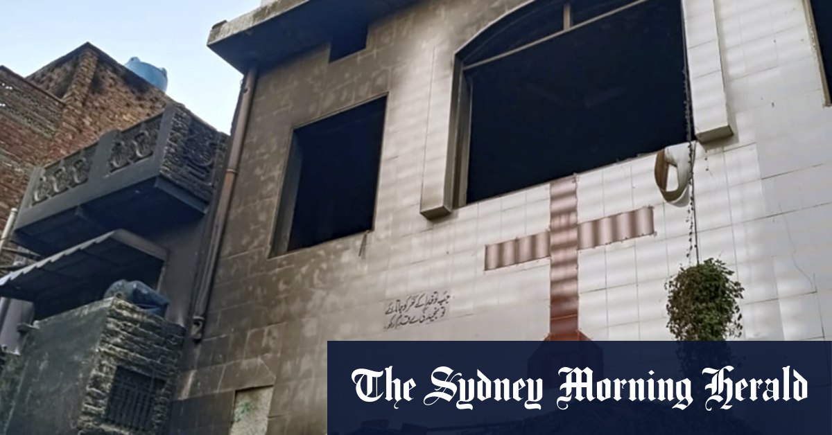 After accusing Pakistani Christians of desecrating Koran, Muslim mobs attack churches