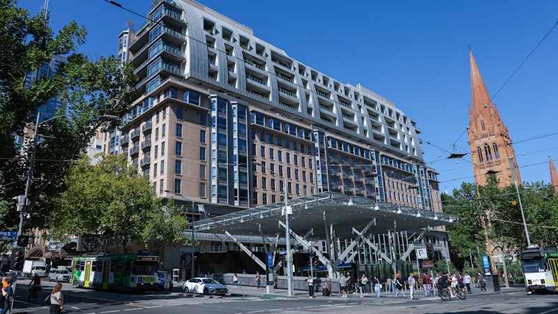 Hotel demands millions in extra compensation from Metro Tunnel