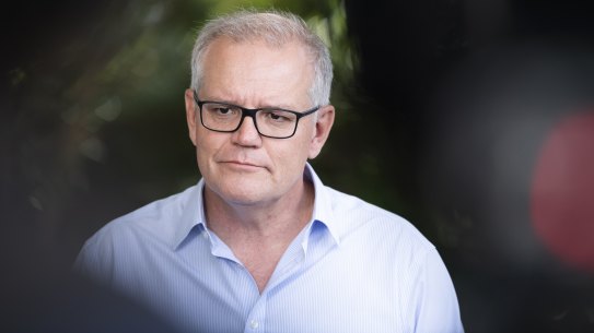 Prime Minister Scott Morrison has arrived in Western Australia to kick off his election campaign but polling suggests his party is in for a bumpy ride.