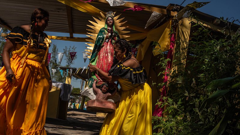 World in pictures, December 17, 2025