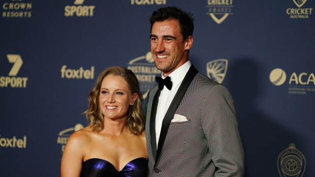 Starc flying home to cheer on Healy at World Cup final