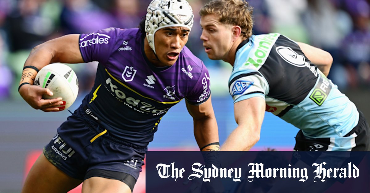 Sharks slide out of top eight after heavy loss to Melbourne