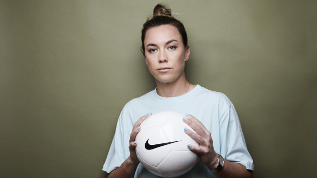 ‘I just bawled my eyes out’: When Matildas’ goalie confronted her diagnosis