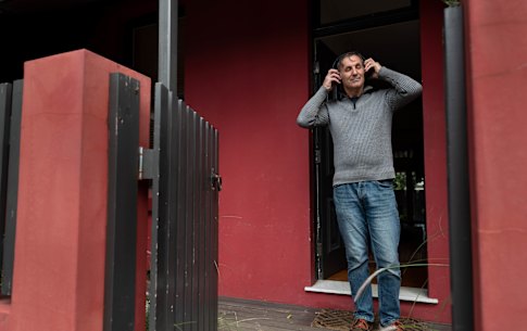 David Anderson was given noise-cancelling headphones after tunnelling sounds for the Rozelle Interchange became unbearable.