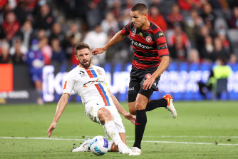 Jack Rodwell runs the ball toward goal during the A-Leagues men’s match against Newcastle at CommBank Stadium.