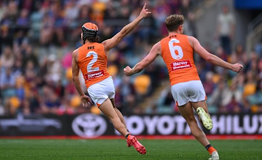 Darcy Jones (left) and the Giants are on a roll.