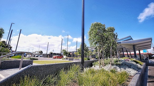 The tower will be built next to the station.