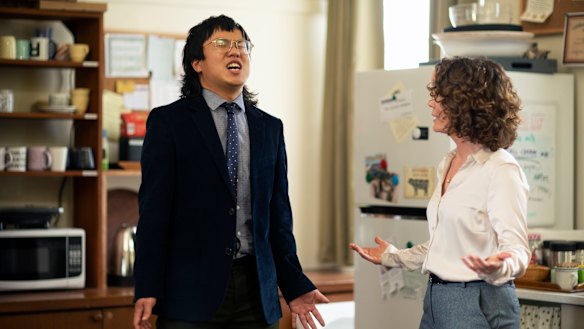 Chen and Kitty Flanagan as George and Helen in a scene from the ABC TV show Fisk. 