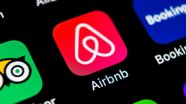 Airbnb wants Queensland to introduce a bed tax.