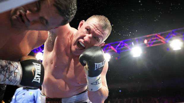 Paul Gallen during his win over Justin Hodges last year.