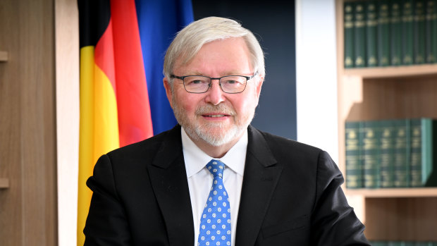 Kevin Rudd said the US was operating with “one arm tied behind its back” in Asia because of its neglect of economics. 