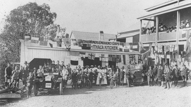 Members of the Women's Emergency Corps at Ithaca, the modern Brisbane suburb of Red Hill