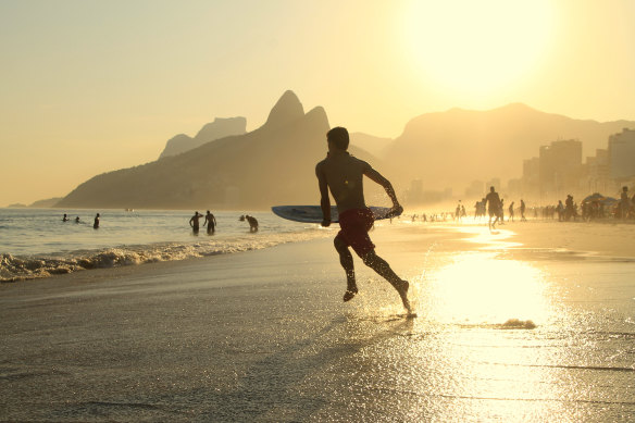 Time to ride at Ipanema.