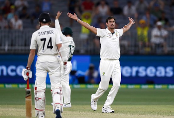 Starc appeals for the wicket of Watling.